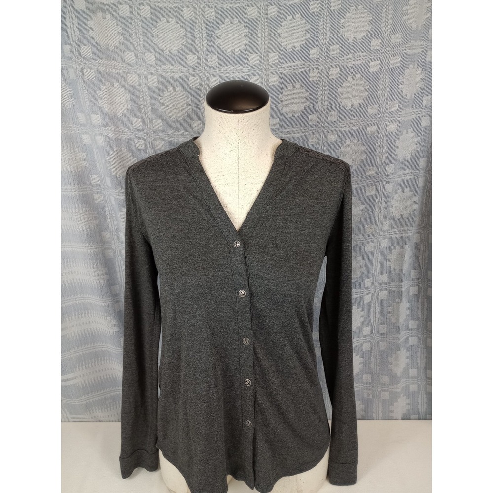 XHILARATION Top Women's Size XS Gray Lace Back Unique Design Long Sleeve Button